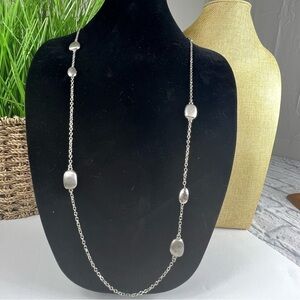 Chico's necklace silver classic geometric